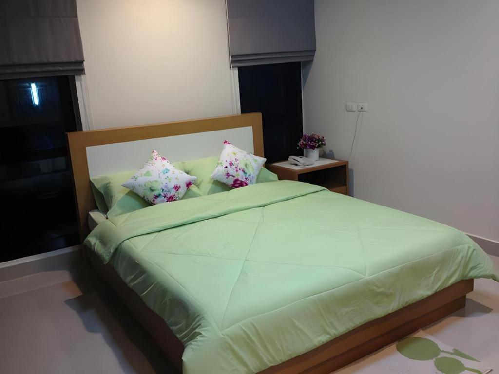 Ipremium Sukhumvit 81 Hotel Bangkok Bagian luar foto